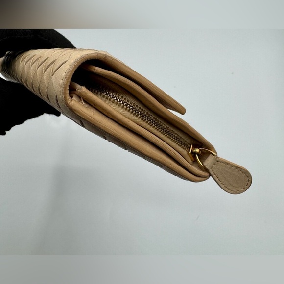 Bottega Veneta Wallet and unbranded chain for crossbody | Very Good Condition - Picture 11 of 12